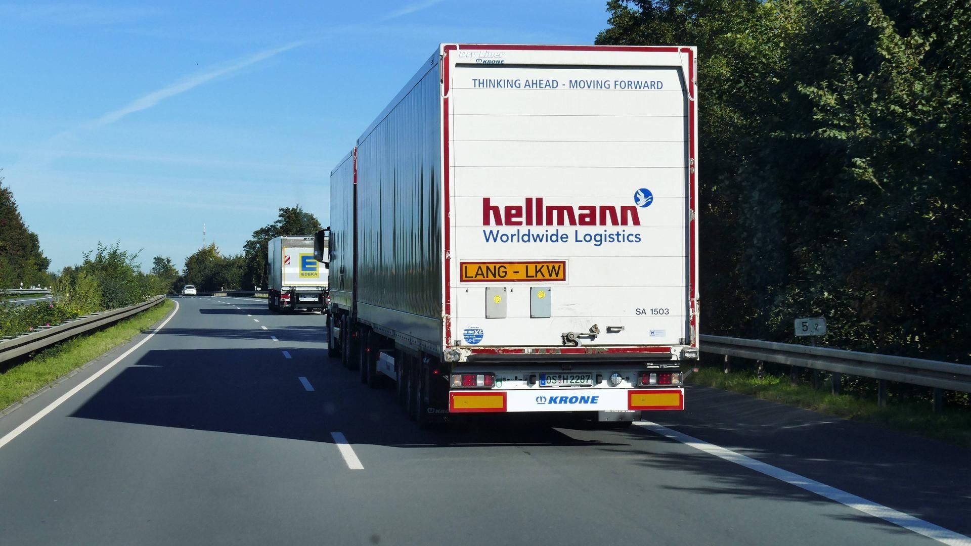 Der Logister Hellmann baut mit einem neuem Lager den Industriestandort Halle aus.