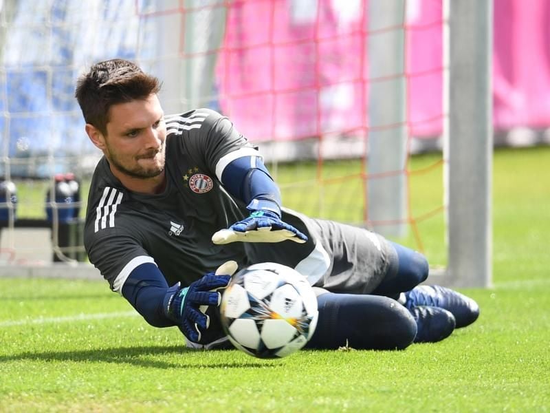 Torwart Sven Ulreich war vom FC Bayern zum HSV gewechselt. Foto: Andreas Gebert/dpa