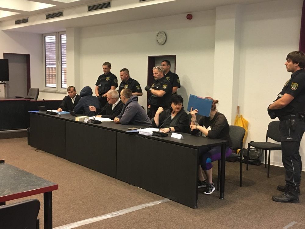 Am Landgericht Dessau wird derzeit gegen drei Mitglieder der TV-bekannten Familie Ritter verhandelt.