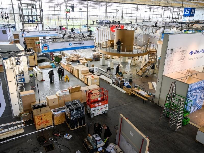 Aufbau der Hannover Messe. Foto: Christophe Gateau/dpa