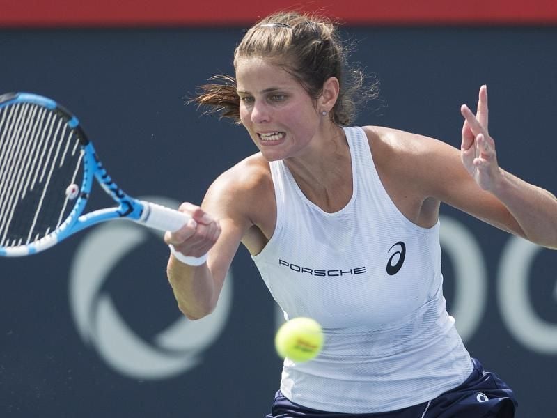 Julia Görges ist in Montreal mit Mühe eine Runde weiter. Foto: Graham Hughes/The Canadian Press via AP
