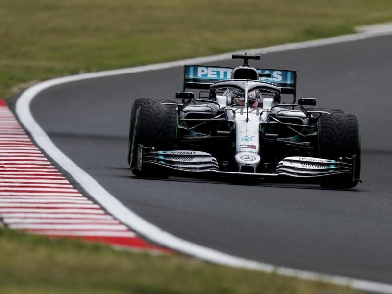Fuhr im ersten Training zum Großen Preis von Ungarn die schnellste Runde: Lewis Hamilton. Foto: James Gasperotti/ZUMA Wire