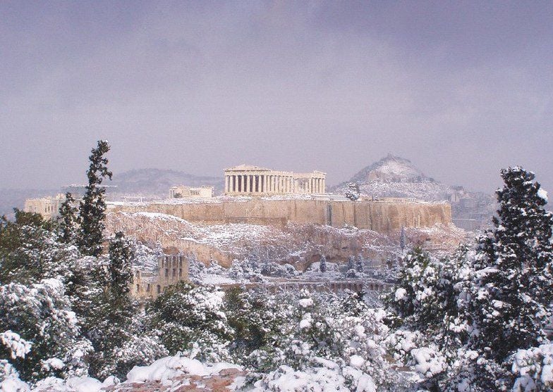 Schnee auf der Akropolis