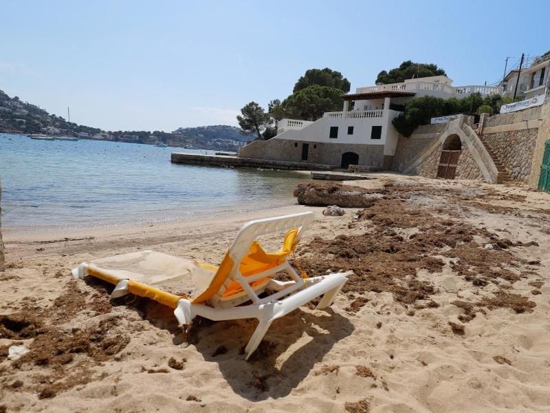 Wegen der Corona-Pandemie liegt auf Mallorca die gesamte Tourismusbranche lahm. Foto: Clara Margais/dpa