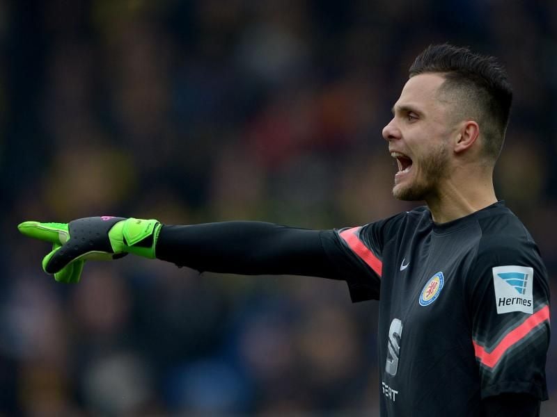 Rafal Gikiewicz steht jetzt für den SC Freiburg zwischen den Pfosten. Foto: Peter Steffen