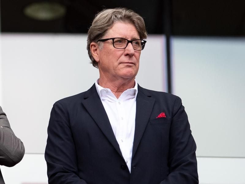 Genießt den fehlenden Videobeweis in der 2. Liga: Toni Schumacher. Foto: Marius Becker