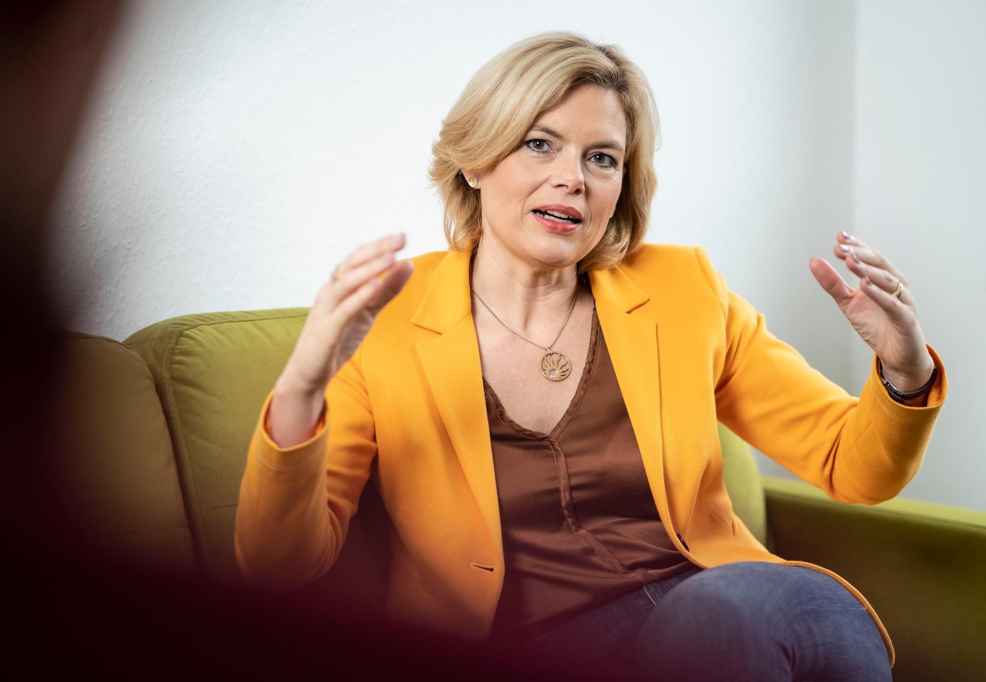 Bundesernährungsministerin Julia Klöckner (CDU) urteilte, die Verbraucher in Deutschland gäben insgesamt zu wenig für Lebensmittel aus. (Archivbild)