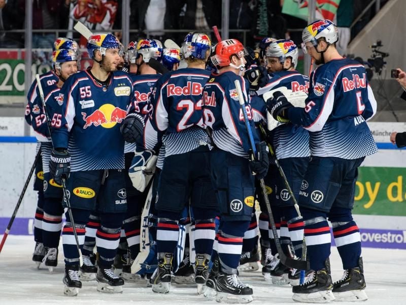 Der EHC Red Bull München feierte den Finaleinzug. Foto: Matthias Balk