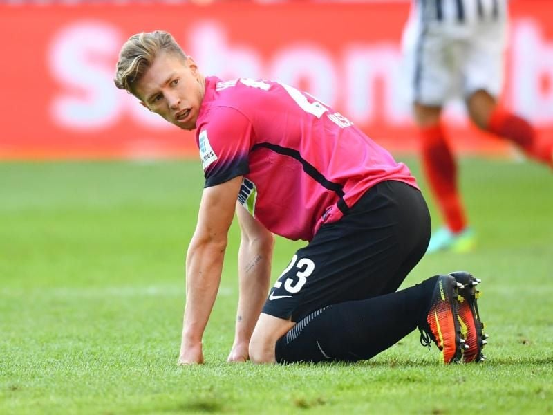 Mitchell Weiser fällt für die Partie gegen Mainz 05 aus. Foto: Uwe Anspach