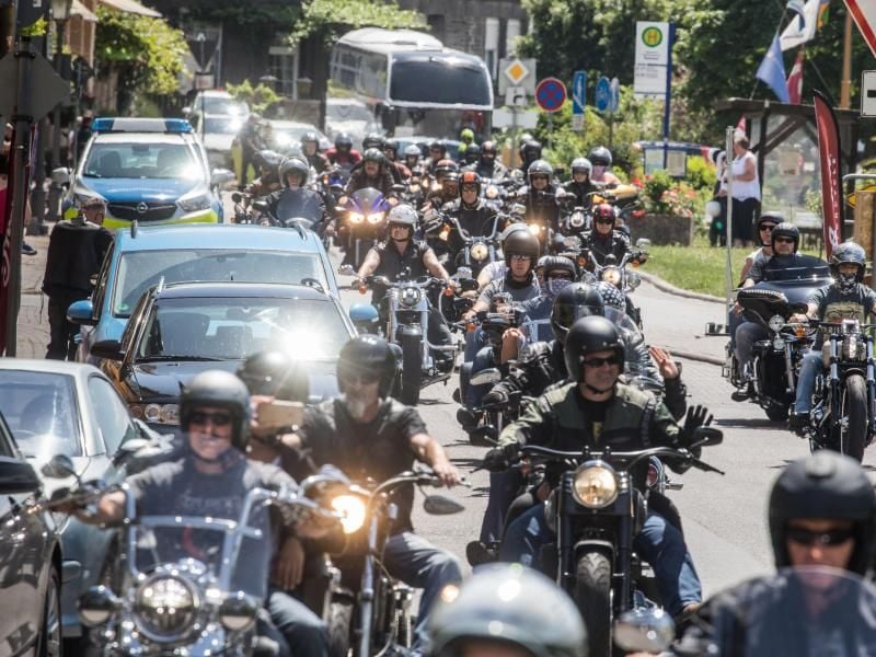Das Motorradfahrer-Treffen „Magic Bike Rüdesheim”. Foto: Frank Rumpenhorst/Archivbild