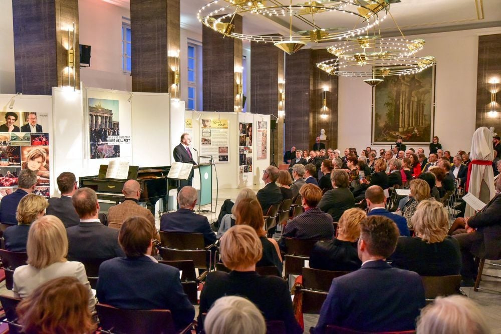 achsen-Anhalts Ministerpräsident Reiner Haseloff hatte das Weill Fest 2020 eröffnet.
