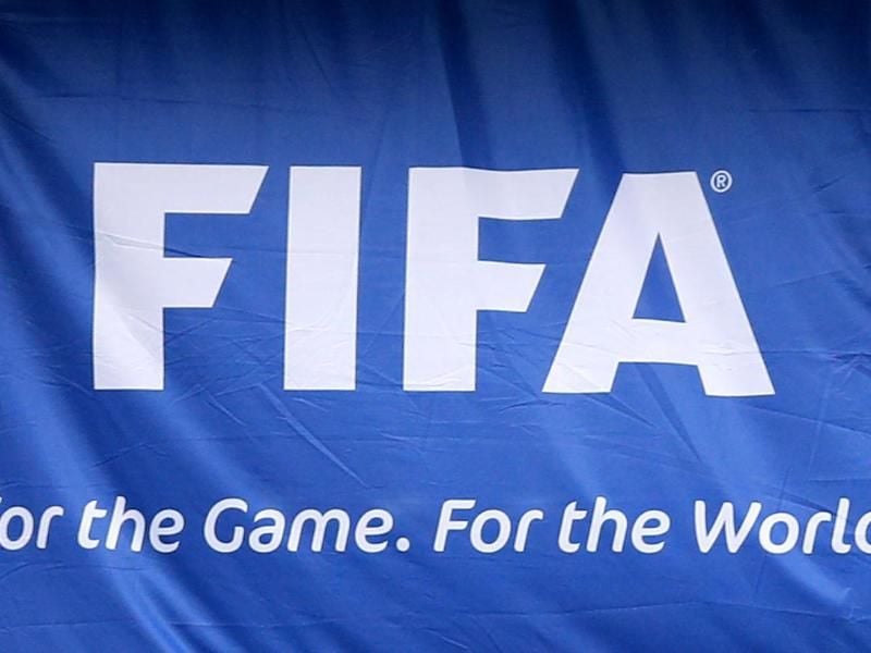 Die FIFA hat auf die Ansteckungsgefahr durch das Coronavirus mit einer Lockerung der Abstellungspflicht reagiert. Foto: Mike Egerton/PA Wire/dpa