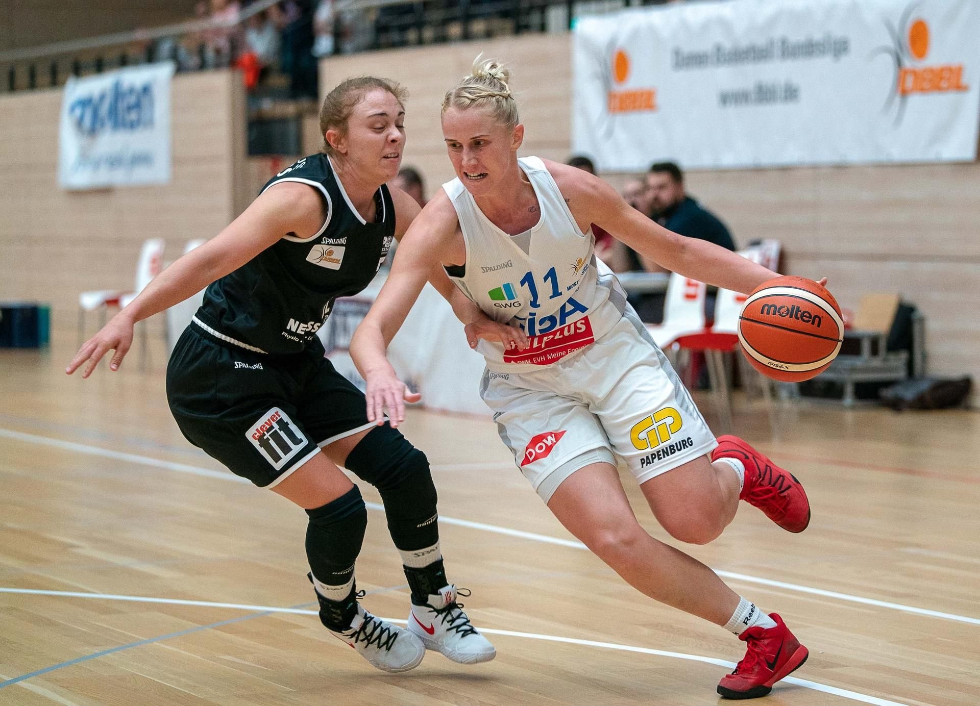 Ieva Kazlauskaite (r.) führte die Lions mit 17 Punkten zum Sieg.