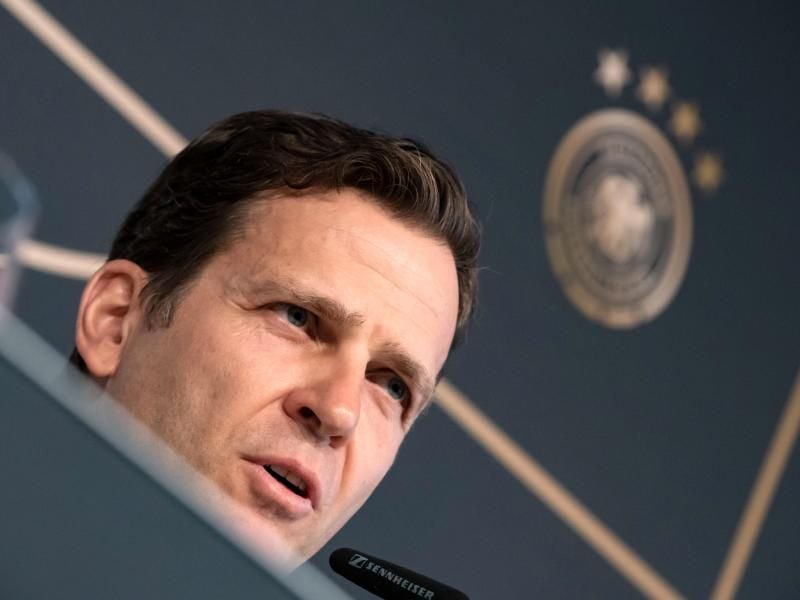 Hat keine Ambitionen auf das Präsidentenamt beim DFB: Oliver Bierhoff. Foto: Peter Steffen