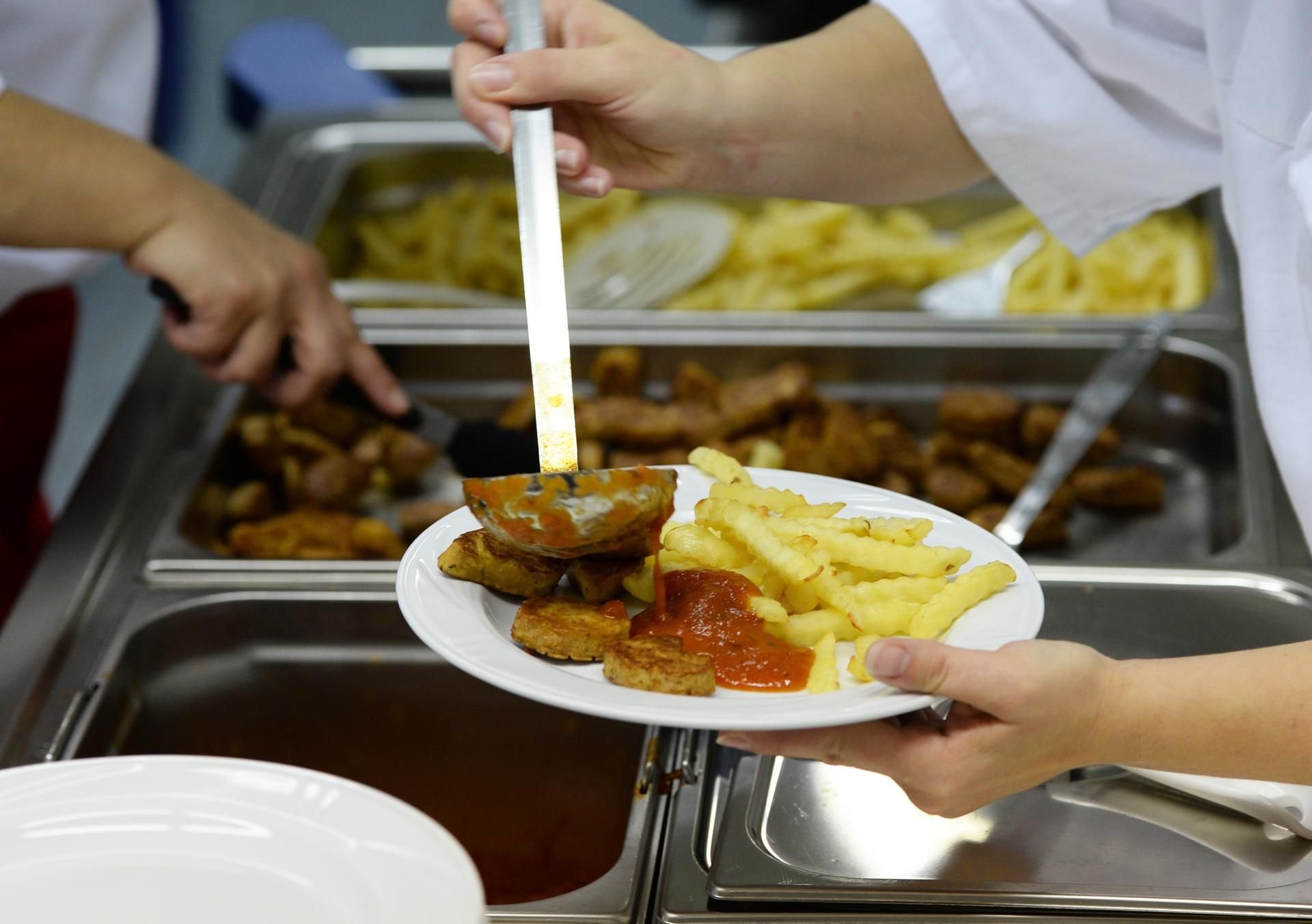 In Hamburgs Schulkantinen steht auch Fleisch auf dem Speiseplan – manchmal auch halal.