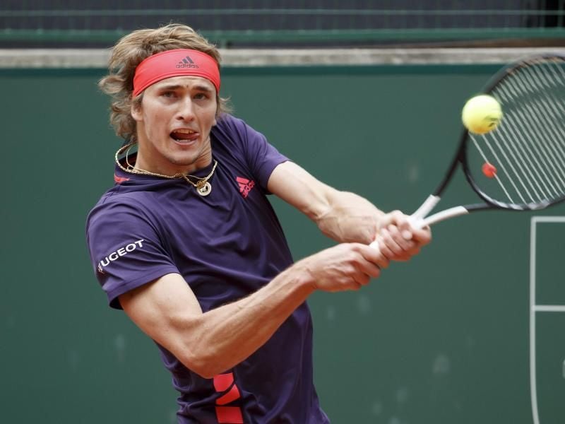 Alexander Zverev trifft beim Rasenturnier in Halle ion der ersten Runde auf den Niederländer Robin Haase. Foto: S. di Bolfi/KEYSTONE/dpa