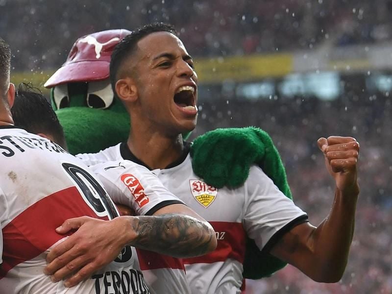 Findet, dass der FC Bayern den Charakter seiner Spieler positiv verändert: Dennis Aogo. Foto: picture alliance / Marijan Murat/dpa
