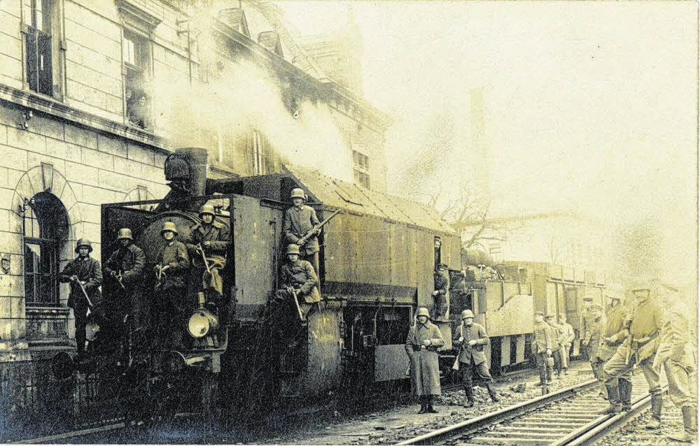 Anfang März 1919 entsandte der SPD-Innenminister der in Weimar residierenden Reichsregierung ein Freikorps nach Halle, um Ruhe, Ordnung und Bahnverkehr in der hungernden Stadt wiederherzustellen.