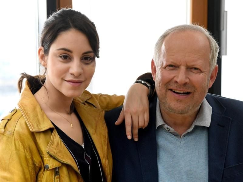 Die Schauspieler Almila Bagriacik und Axel Milberg. Foto: Carsten Rehder