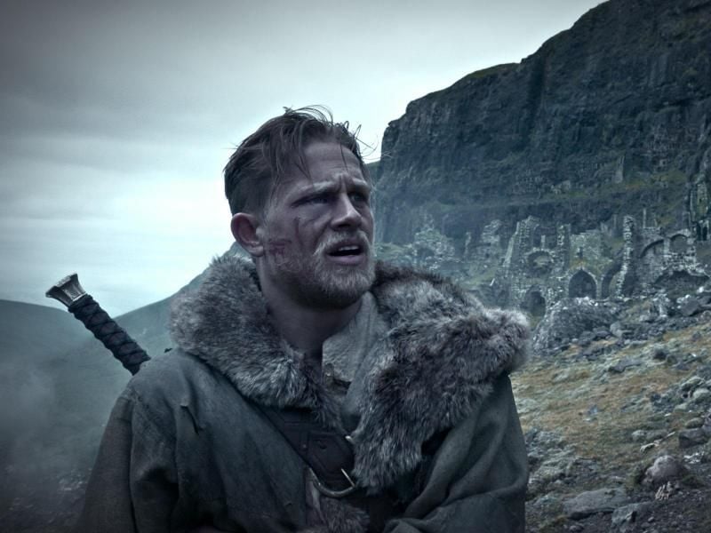 Charlie Hunnam als Arthur in Guy Ritchies Film „King Arthur: Legend of the Sword”. Foto: Daniel Smith/Warner Bros.