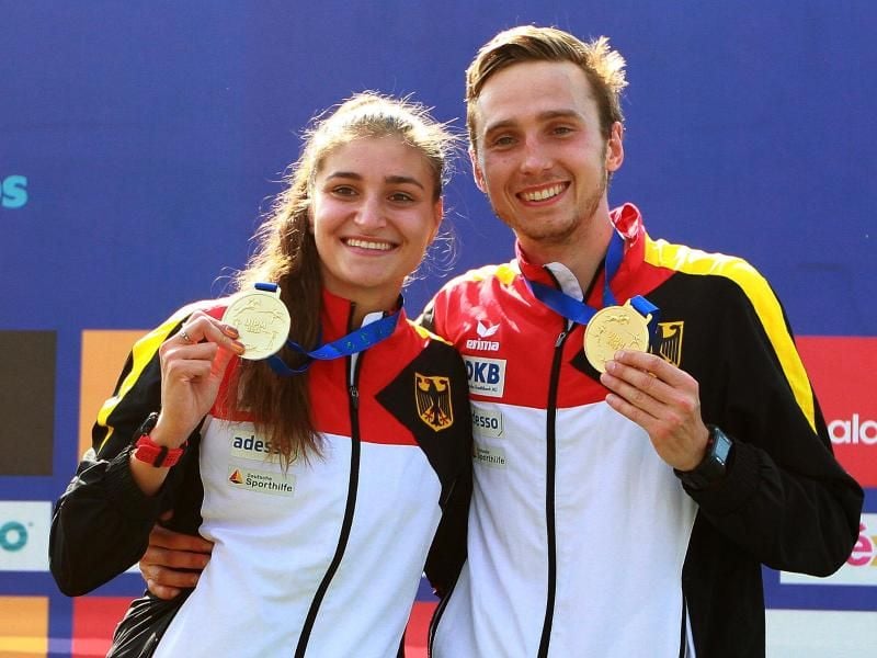 Rebecca Langrehr und Fabian Liebig gewannen WM-Gold in der Mixed-Staffel. Foto: Francisco Estrada/NOTIMEX