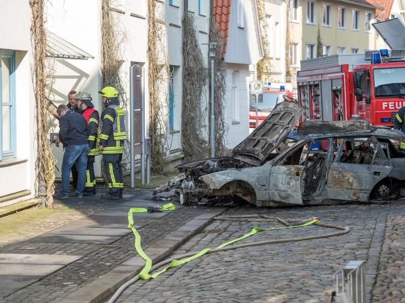 Die Polizei geht von persönlichen Differenzen des Fahrers mit der Behörde aus. Foto: Björn Hake
