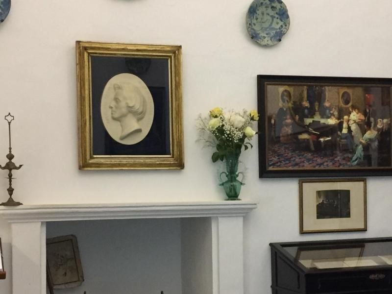 Eines der drei Zimmer der Klosterzelle von Frédéric Chopin und George Sand. Foto: Carola Frentzen