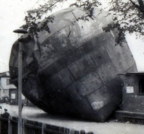 Der große Kessel 1945 auf dem Bahnhof Wittenberg.