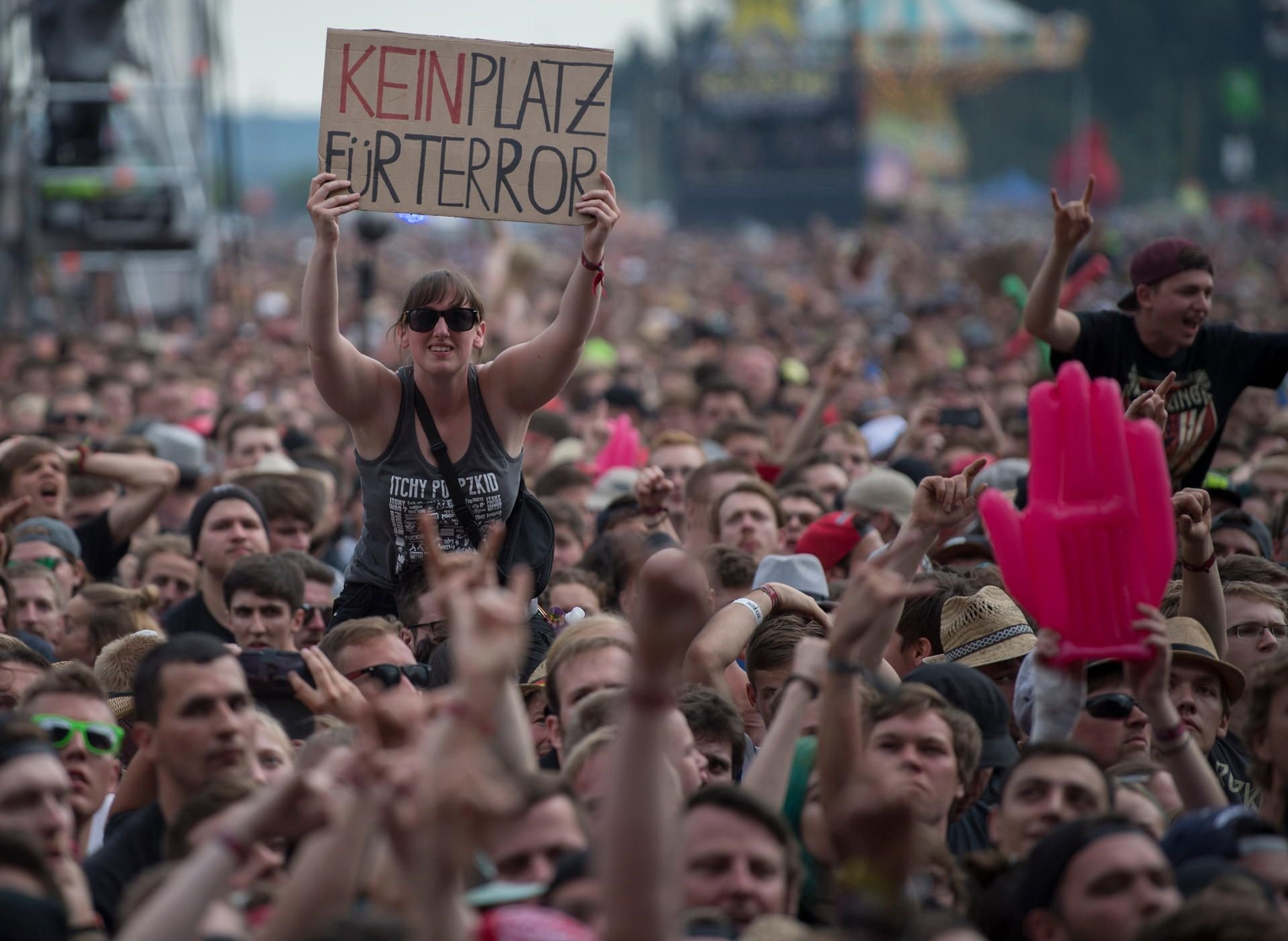 Fans am ersten Festivaltag bei Rock am Ring.