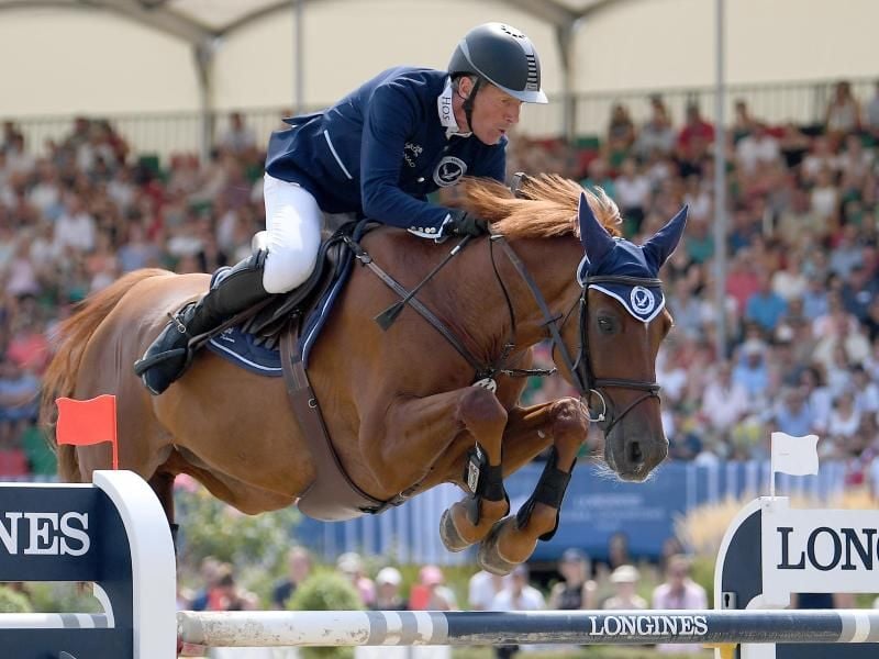 Will mit 60 nicht mehr auf dem Pferd sitzen: Springreiter Ludger Beerbaum. Foto: Britta Pedersen