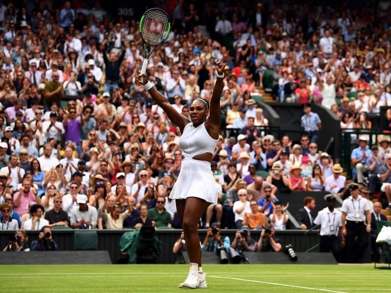 Serena Williams jubelt über ihren Sieg im Viertelfinale gegen Alison Riske. Foto: Victoria Jones/PA Wire