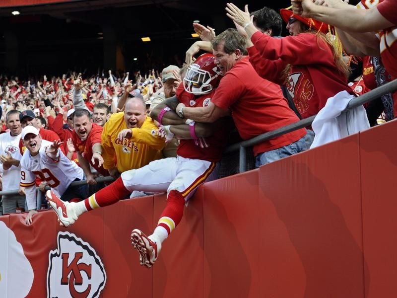 So voll wird es nicht - aber die Kansas City Chiefs wollen wieder Zuschauer ins Stadion lassen. Foto: Larry W. Smith/EPA/dpa/Archiv