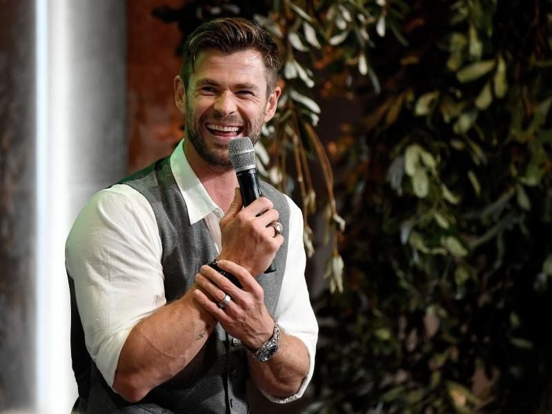 Chris Hemsworth will Muskeln zeigen. Foto: Bianca De Marchi/AAP/dpa