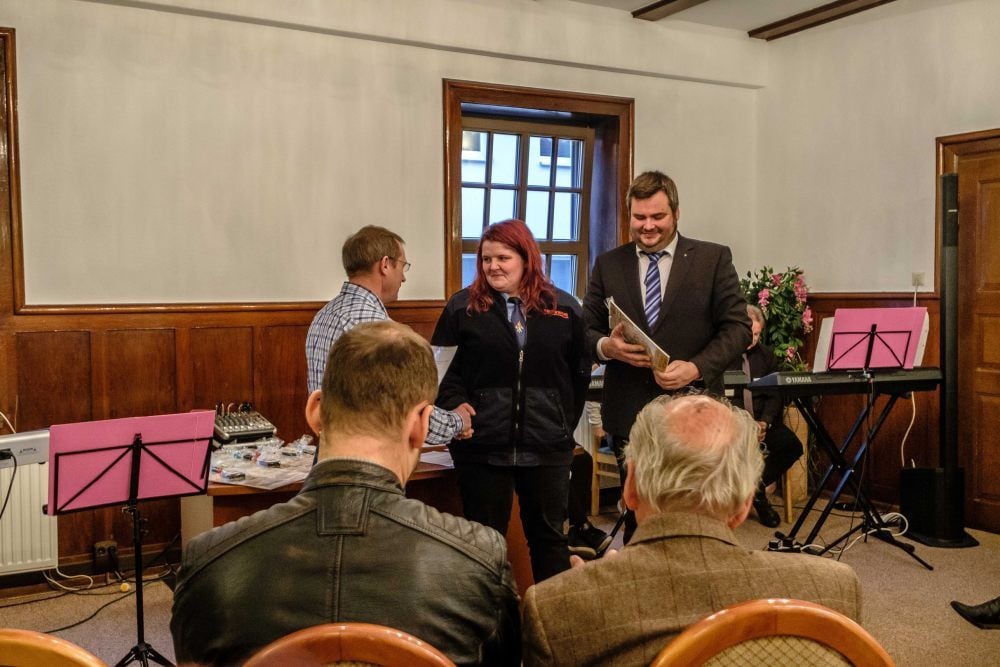 Bianca Bachmann aus Jüdenberg war eine der Geehrten. Sie ist in der Feuerwehr als Maschinistin in dem Ortsteil aktiv.