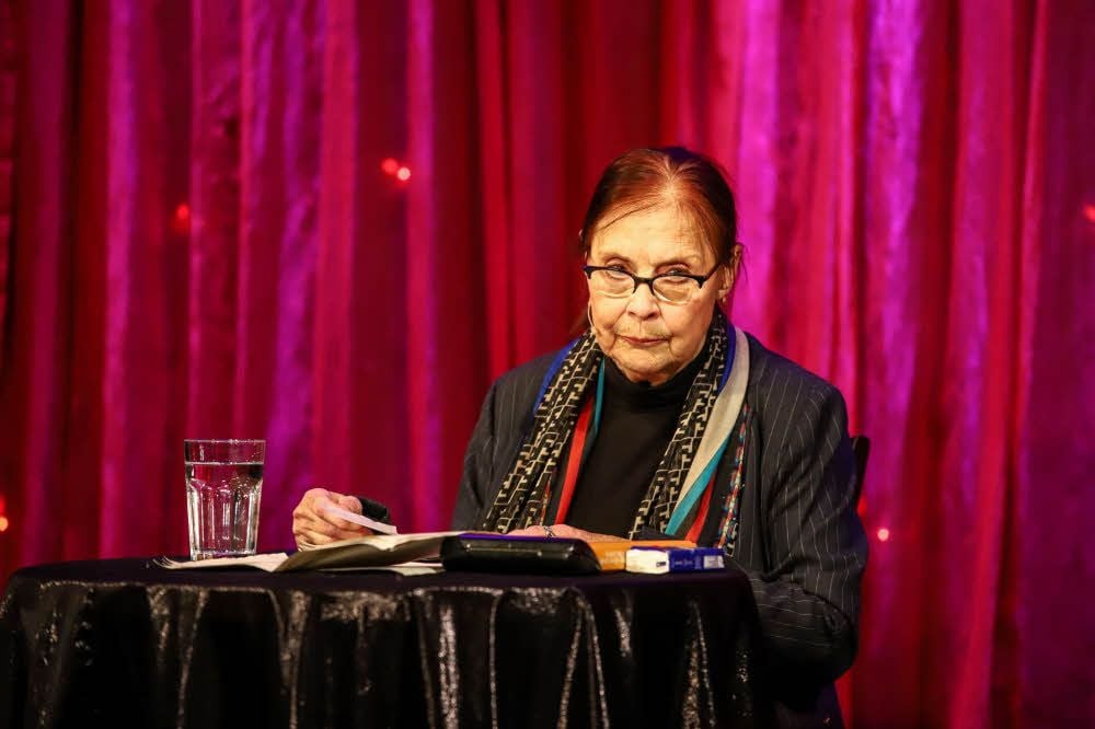 Hatte einen Auftritt im Wittenberger Clack-Theater: die bekannte, inzwischen 79 Jahre alte Schauspielerin Ursula Karusseit.