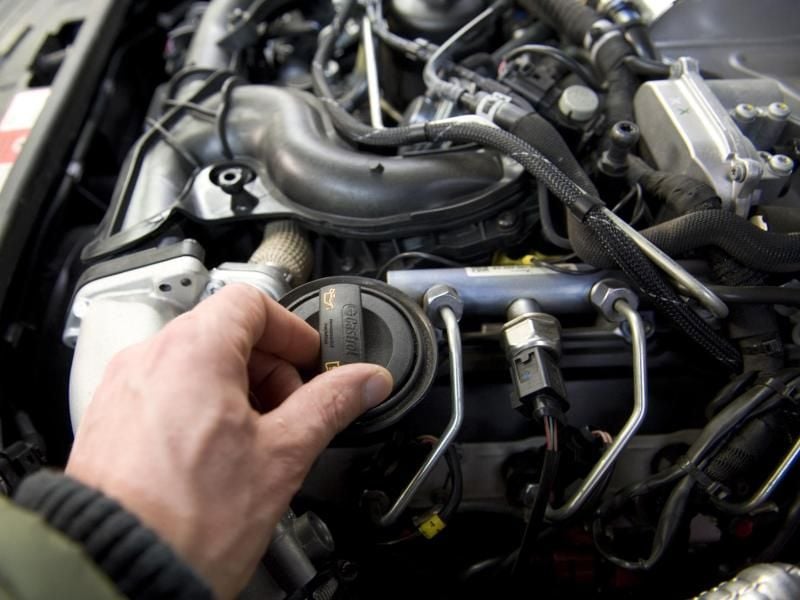 Ein Zylinder ist das Herz des Motors. Gerade wer spritsparend unterwegs sein möchte, sollte auf eine hohe Anzahl von Zylindern verzichten. Dies ermöglicht die Zylinderabschaltung. Foto: Jens Schierenbeck