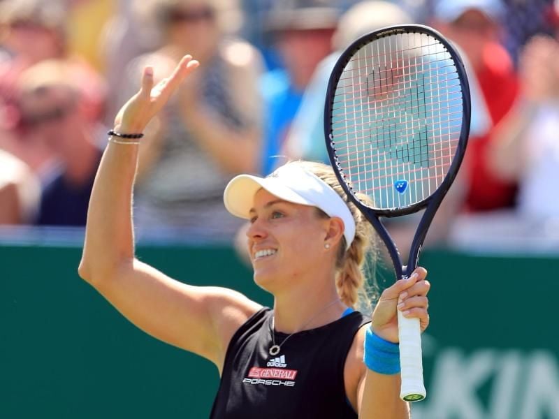 Steht nach einem klaren Zweisatzsieg über Simona Halep im Halbfinale von Eastbourne: Angelique Kerber. Foto: Gareth Fuller/PA Wire
