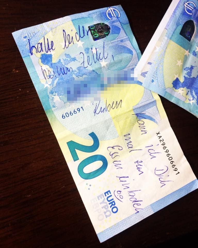 Ruben aus Leipzig fragt mit dieser Nachricht auf einem 20-Euro-Schein: "Kann ich Dich mal zum Essen einladen?"
