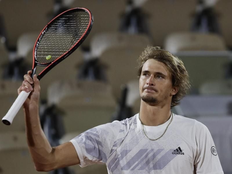 Alexander Zverev tritt im Achtelfinale gegen Jannik Sinner an. Foto: Alessandra Tarantino/AP/dpa