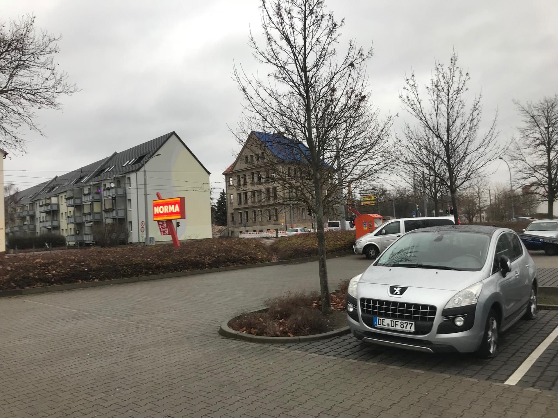 Auf diesem Parkplatz hatten die Autos gestanden.