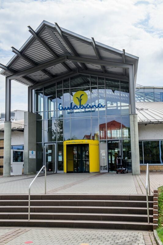 Im Naumburger Sport- und Freizeitbad „Bulabana“ erhalten ab Montag auch Grundschüler aus Weißenfels Schwimmunterricht.