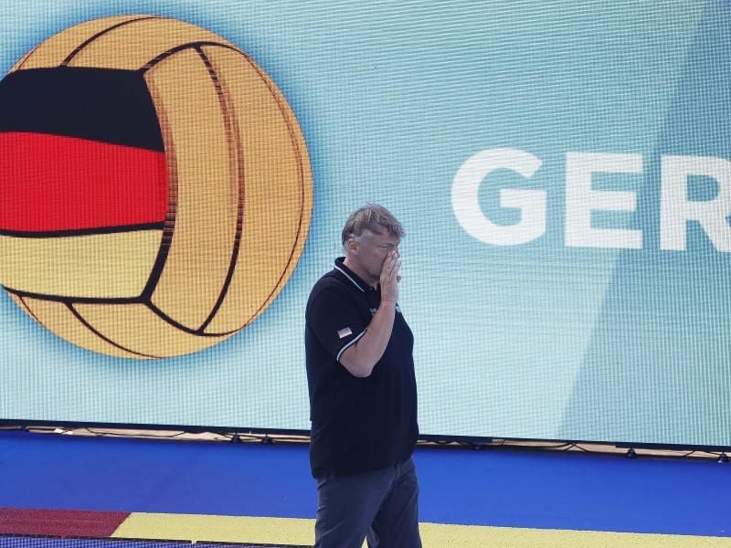 Freut sich auf die erste WM-Teilnahme seit 2013: Der Bundestrainer der Wasserballer Hagen Stamm. Foto: Eric Alonso/ZUMA Wire