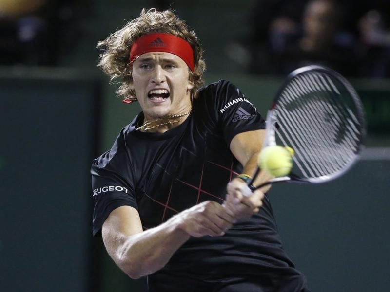 Alexander Zverev muss sich für den Davis Cup auf Sand umstellen. Foto: Wilfredo Lee/AP