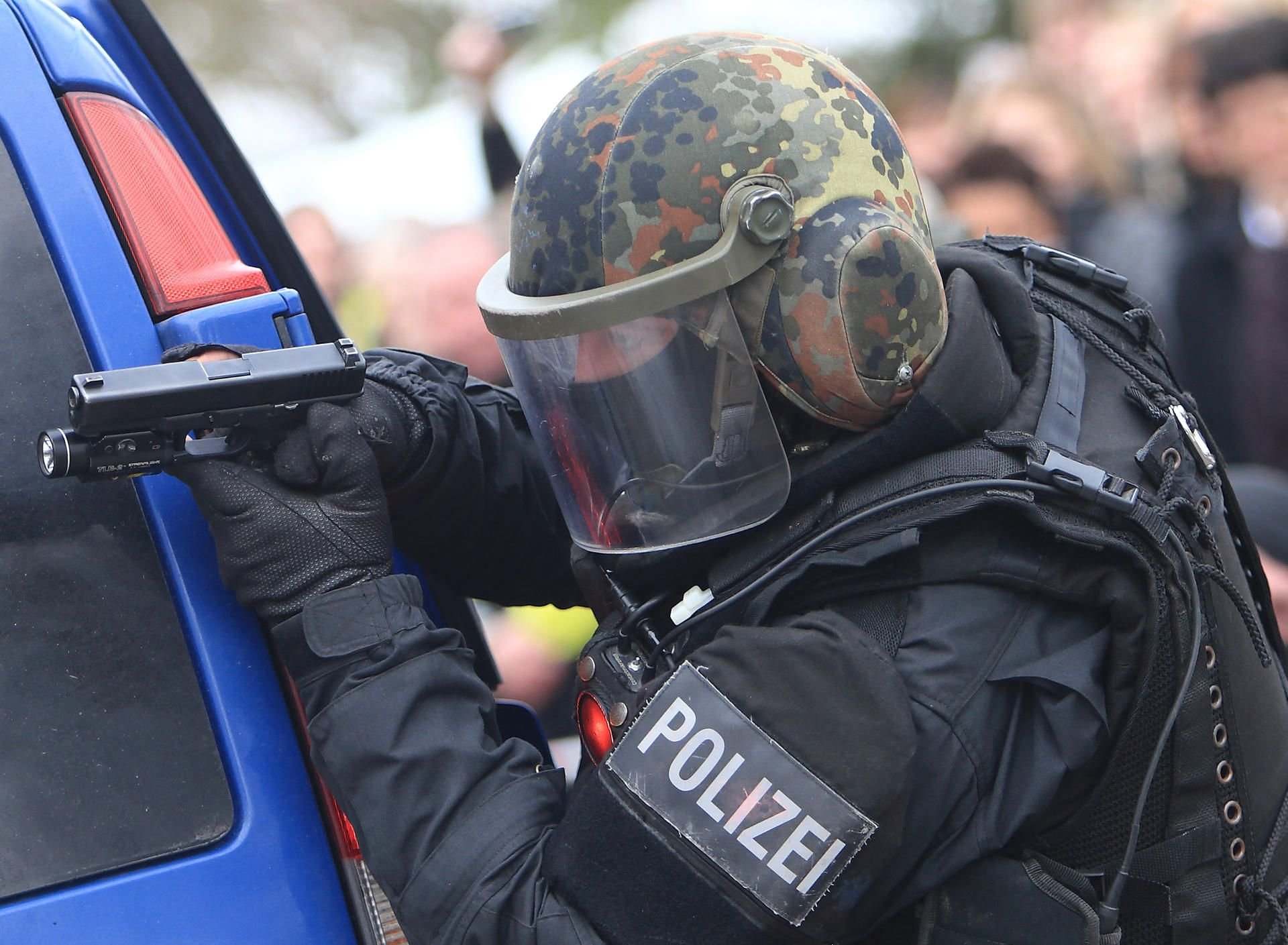Das SEK ist die Spezialtruppe der Polizei für die besonders gefährlichen Einsätze. Die Anforderungen an die Beamten sind hoch, die Nachwuchsgewinnung schwer - auch, weil Anreize fehlen.