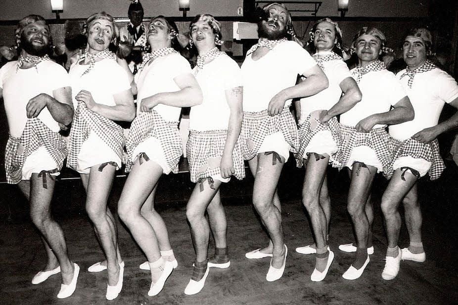 Kein Fasching ohne Männerballett. Auch bei den Suderödern hat es seit jeher einen festen Platz im Programm.