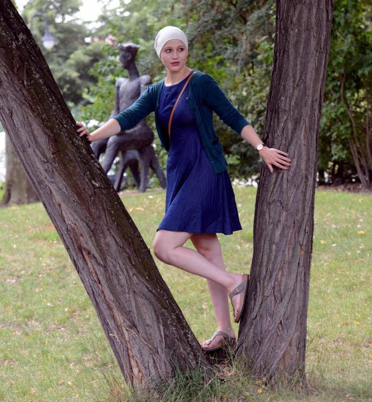 Julie Fischer fühlt sich unterwegs mit Mütze am wohlsten. Bei Foto-Shootings lässt sie sich mit und auch ohne Kopfbedeckung ablichten.