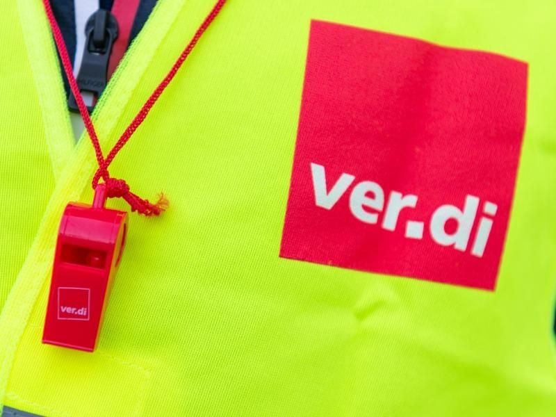 Verdi fordert für die Beschäftigten im Einzelhandel 6,5 Prozent mehr Lohn. Foto: Christophe Gateau