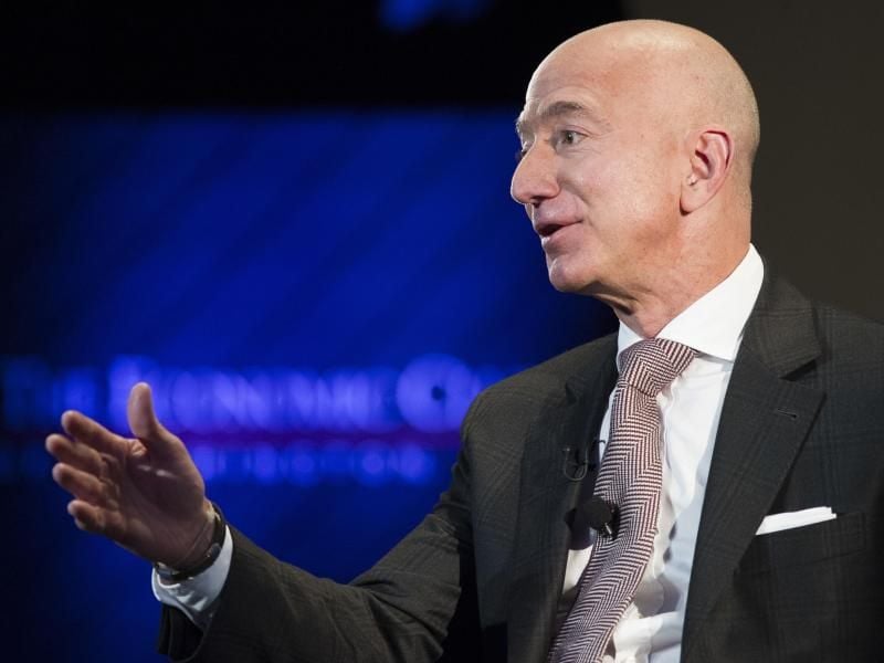 Jeff Bezos will sich um Kindergärten und Obdachlose kümmern. Foto. Cliff Owen/AP Foto: Cliff Owen