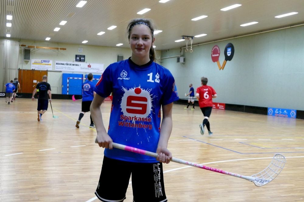 Floorball-Nationalspielerin Johanna Zoberbier erfüllt sich ihren großen Traum von Olympia.
