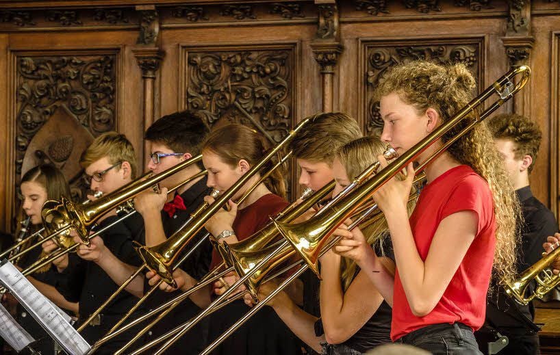 Die musikalische Umrahmung wurde durch die Bigband des Luther-Melanchthon-Gymnasiums auf das Beste realisiert.